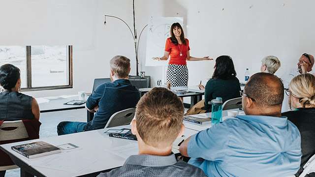 Maura Thomas team productivity training