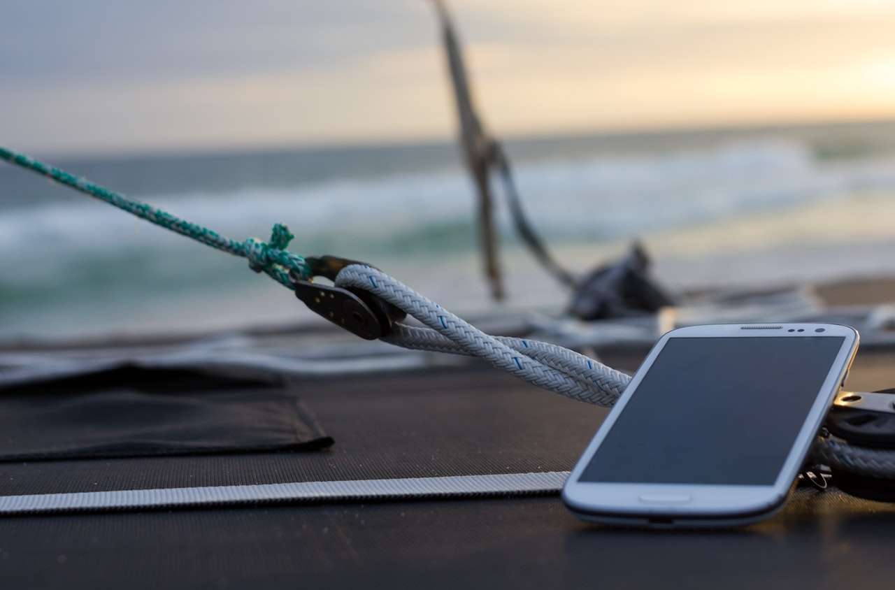 emailing on vacation