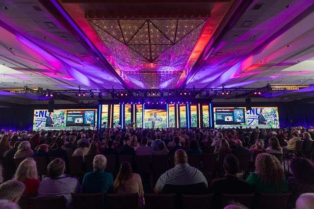 What I Learned About Attention and Distraction From a Conference with No Earbuds